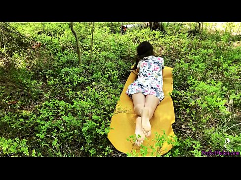 ❤️ டிண்டரில் உள்ள அந்நியன் என் பெண்ணை சுயஇன்பம் செய்து காடுகளில் உணர்ச்சிவசப்படுகிறான் ️ சூப்பர் ஆபாச ta.trysex.ru ❤